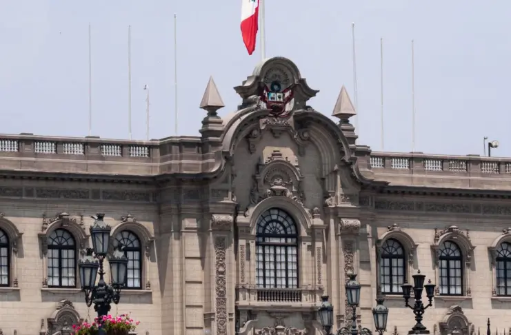Astudillo y el giro que frenó la censura en Perú image