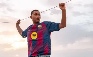 Jules Koundé afronta un nuevo escenario en el Barça image