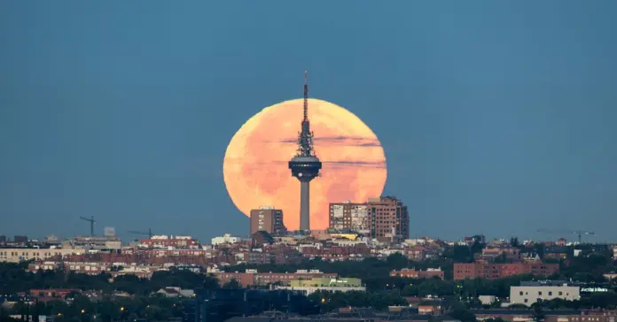 hoy es luna llena y esto significa para tu zodiaco hoy es luna llena y esto significa para tu zodiaco image