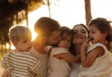 Mery Perelló y la familia que acompaña a Rafa Nadal Mery Perelló y la familia que acompaña a Rafa Nadal image