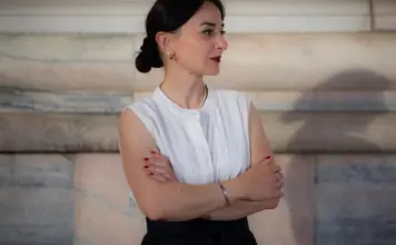 Dimite Montse Mínguez y deja al PSOE ante un nuevo reto image