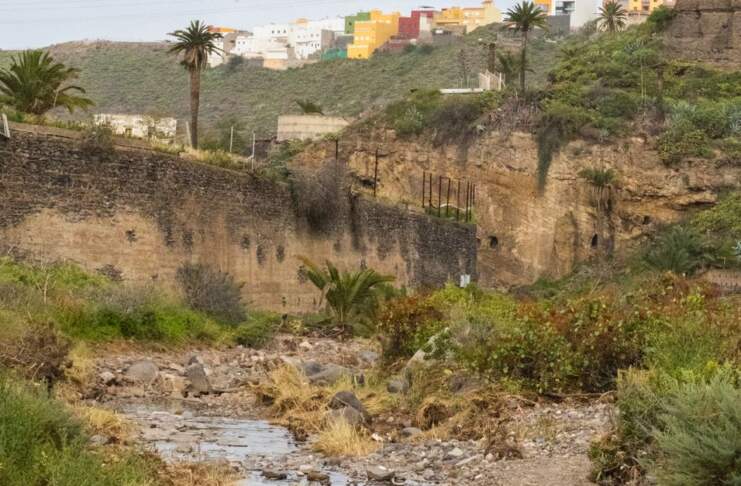 Paiporta afronta la alerta por lluvias y el Poyo image