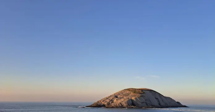 Risto Mejide y su refugio en una isla de ensueño Risto Mejide y su refugio en una isla de ensueño image