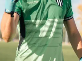 En qué equipo juega Sergio Rico y cuál es su futuro image