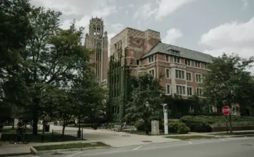 Campus de Chicago investiga una presunta agresión sexual image