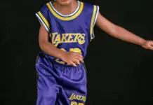 Ziaire Williams gana peso tras el estreno de los Lakers Ziaire Williams gana peso tras el estreno de los Lakers image