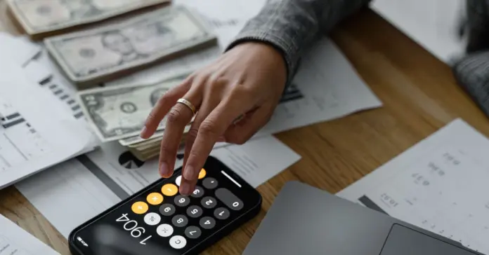 Calculadora Vox cuánto ahorrarías con su rebaja fiscal Calculadora Vox cuánto ahorrarías con su rebaja fiscal image