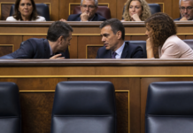 Junts hace estallar la legislatura al tumbar dos decretos