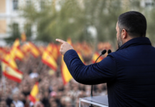 Abascal exige elecciones ya y acusa a Sánchez de organizar violencia