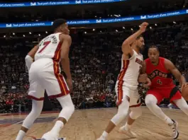 La NBA cambia las reglas: adiós a los empujones en ataque