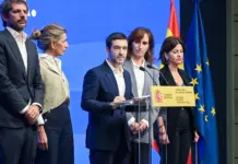 Sumar presentará el 17 de octubre su candidato y Frente Amplio