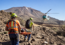 Una caída obliga a evacuar a una senderista en el Teide