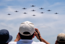 Guía para seguir las 18 formaciones del desfile aéreo