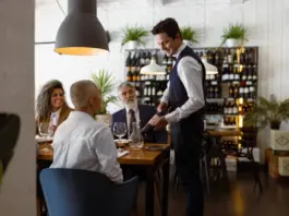 Talento y tecnología: claves para vender más en temporada alta