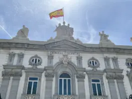 Supremo mantiene el veto al voto de nacionalizados por ley de nietos