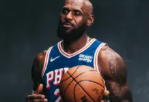 El pequeño detalle de LeBron James en su debut con Sixers