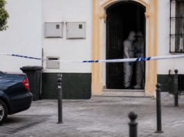 El cadáver de Estepona llevaba hasta siete días en la vivienda