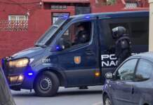 La Policía rescata a 50 menores de pisos patera en El Príncipe