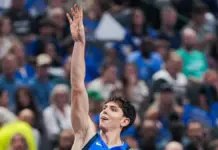 De Larrea firma 21 puntos en su gran noche NBA con Dallas
