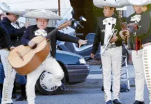 Mariachis despiden a Francisco Martín con Rata de dos patas