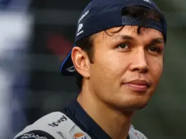 Alex Albon responde a Fernando Alonso tras el toque en Austin