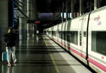Puente plantea parar el AVE Madrid-Barcelona hasta dos años