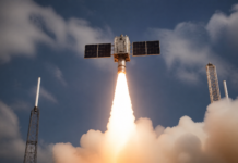 Google lanza su primer satélite para probar servidores espaciales