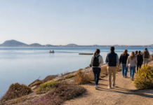 Utópolis arranca en El Algar con el Mar Menor como eje