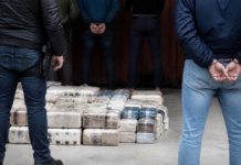 Cuatro detenidos en Génova al sacar 128 kilos de cocaína