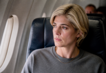 Selma Blair, acusada de agredir a dos azafatas en un vuelo