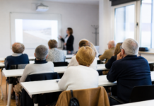 Así arranca en Baza el nuevo curso del Aula Permanente UGR