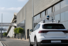 Tensor lleva la movilidad autónoma con IA a DFactory