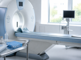 Fenin reclama al próximo Gobierno más tecnología sanitaria