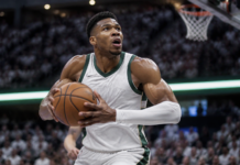 Giannis Antetokounmpo roza el triple-doble en solo 24 minutos