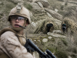 Un marine de EE UU, sorprendido por los francotiradores españoles