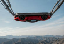 La tecnología que permite al Tesla Roadster ir boca abajo