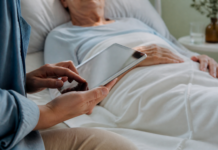 Así une Fundación la Caixa tecnología y apoyo al final de vida