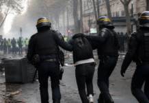 Disturbios en Francia: miles de detenidos y policías heridos