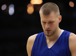 Porzingis, entre retirarse o salir de los Warriors en la NBA