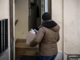 Pobreza en España desmonta mitos sobre las ayudas sociales