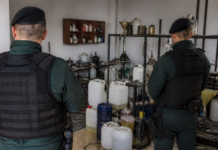 Alertan a los NRBQ ante un laboratorio de drogas en Castellón