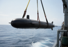 ALPHA, el dron submarino que destruye minas y seduce a EEUU