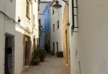 El tiempo en Alicante deja clases suspendidas por lluvias El tiempo en Alicante deja clases suspendidas por lluvias image
