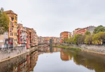Riu Girona desbordado deja una noche de rescates y barro image